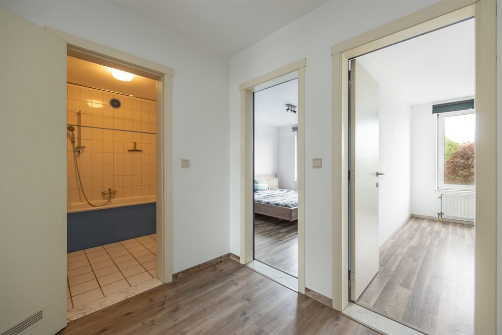 Energiezuinig lichtrijk appartement met 2 slpks foto 7