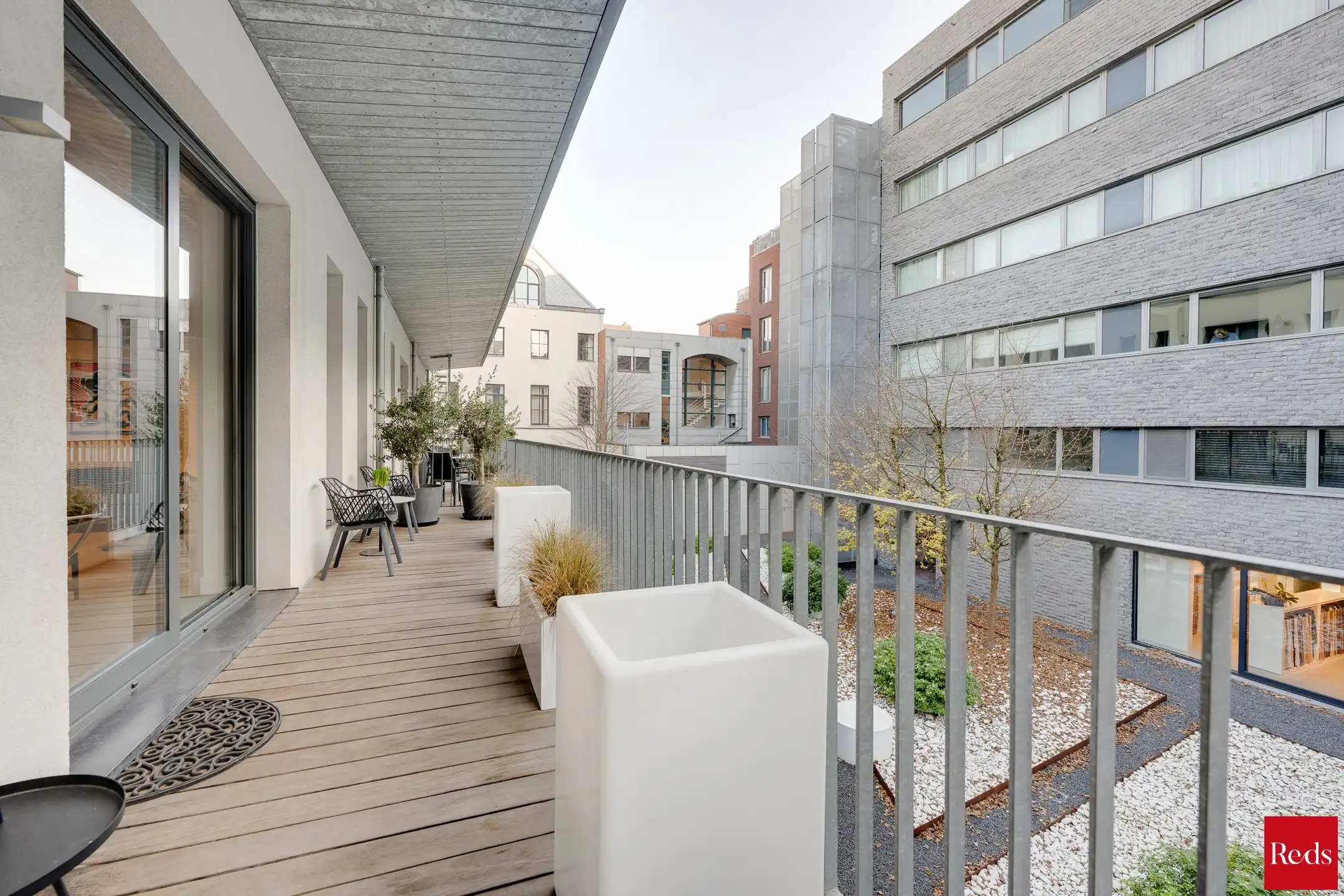Exclusieve loft met terras op een unieke locatie aan het MAS foto 10