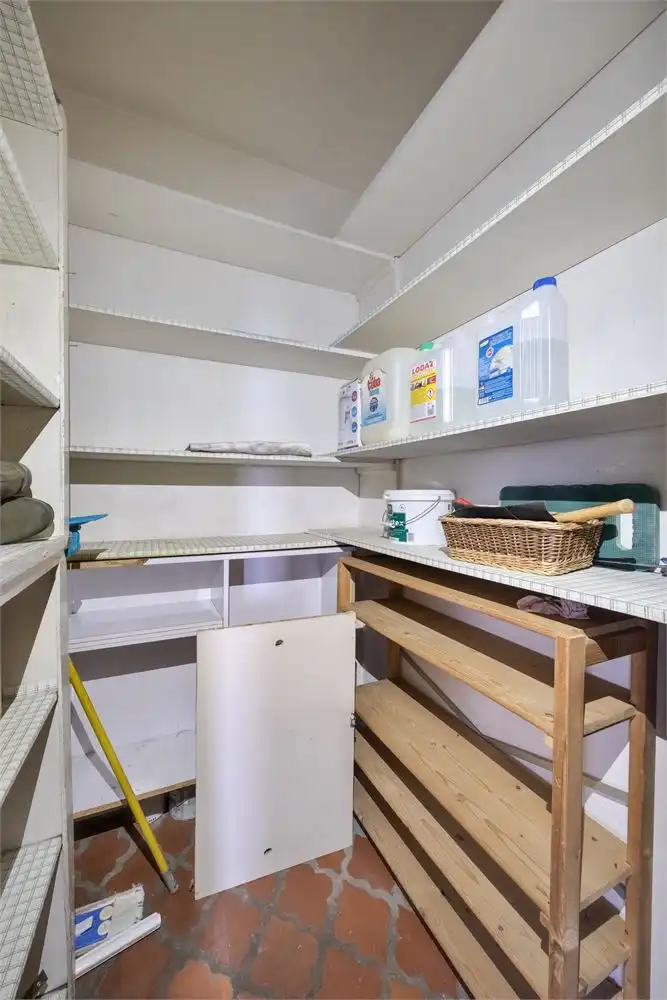 Riant appartement aan de stadsrand foto 28