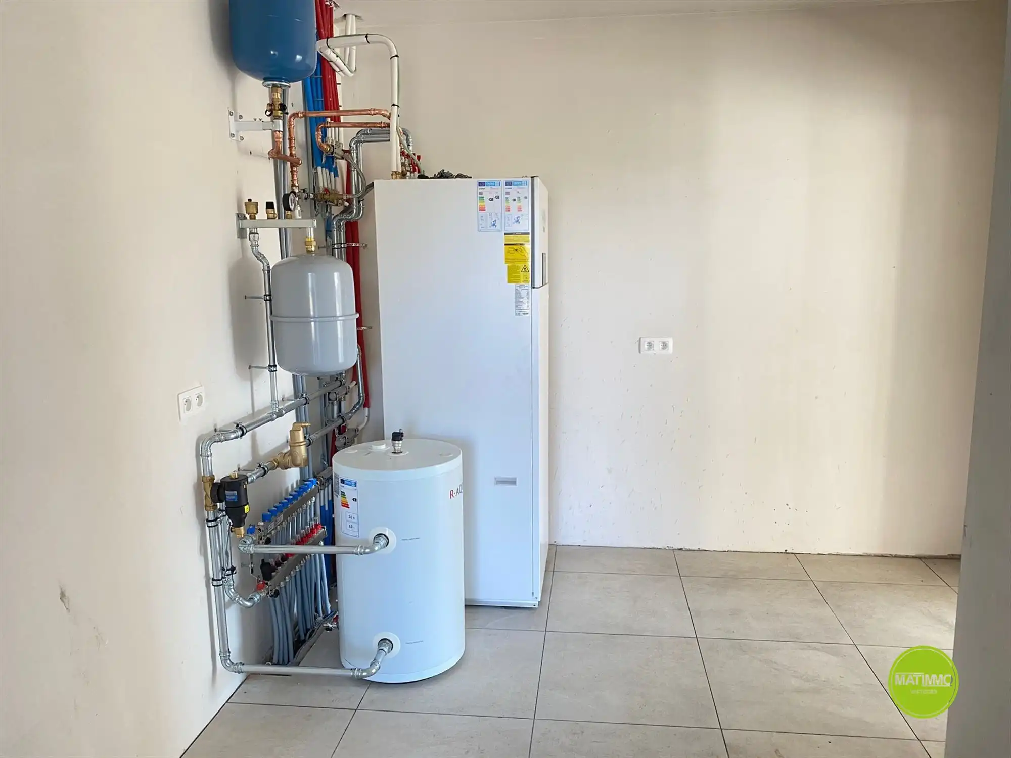 Lichtrijke nieuwbouwwoning (HOB) nabij centrum Laakdal foto 7