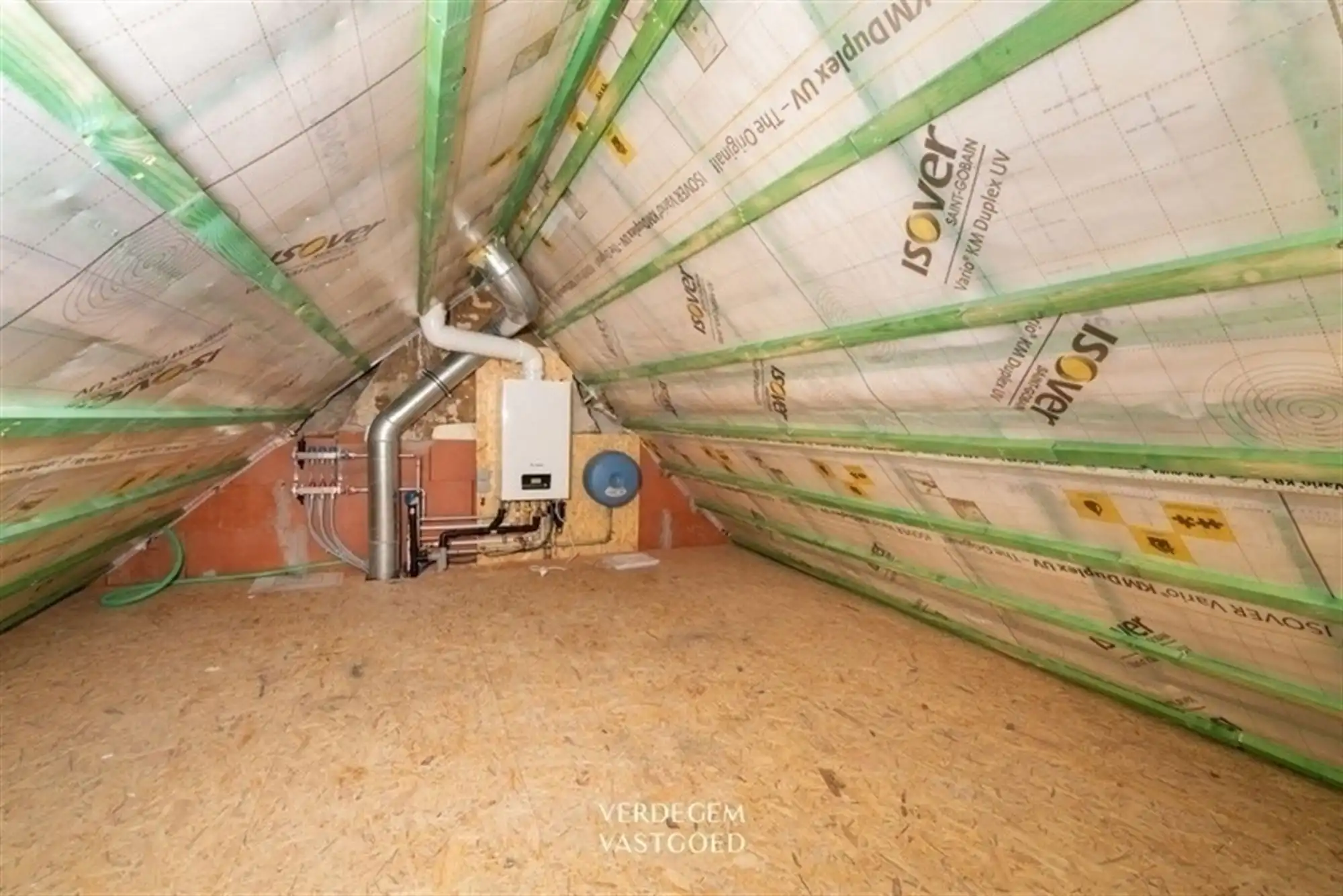 Volledig vernieuwd polderhuisje met 2 slaapkamers en E-peil 45 foto 8