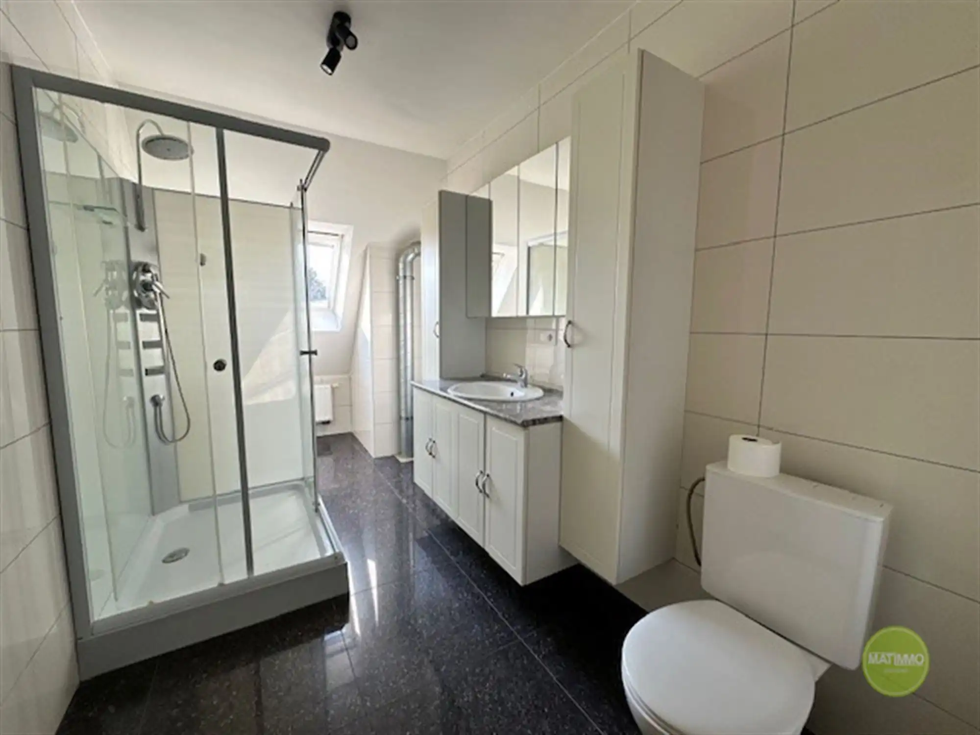 &nbsp;Duplex appartement met 2 slaapkamers en terras te Balen foto 9