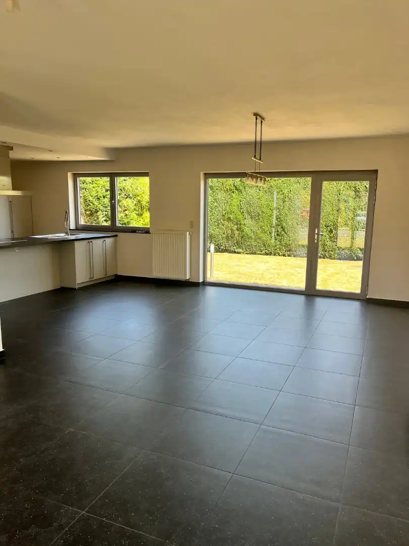 TE HUUR - Op zoek naar een instapklare en moderne woning in Mollem? Welkom Home! foto 7