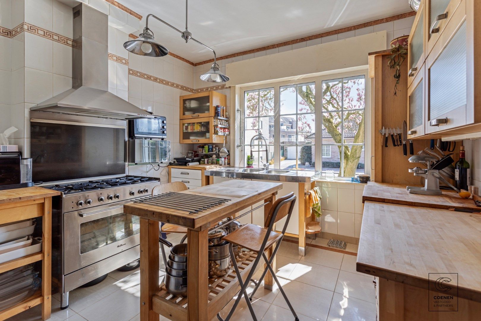 Prachtige woning op een perceel van ca. 2350m² en een centrale locatie te Zandhoven!  foto 13