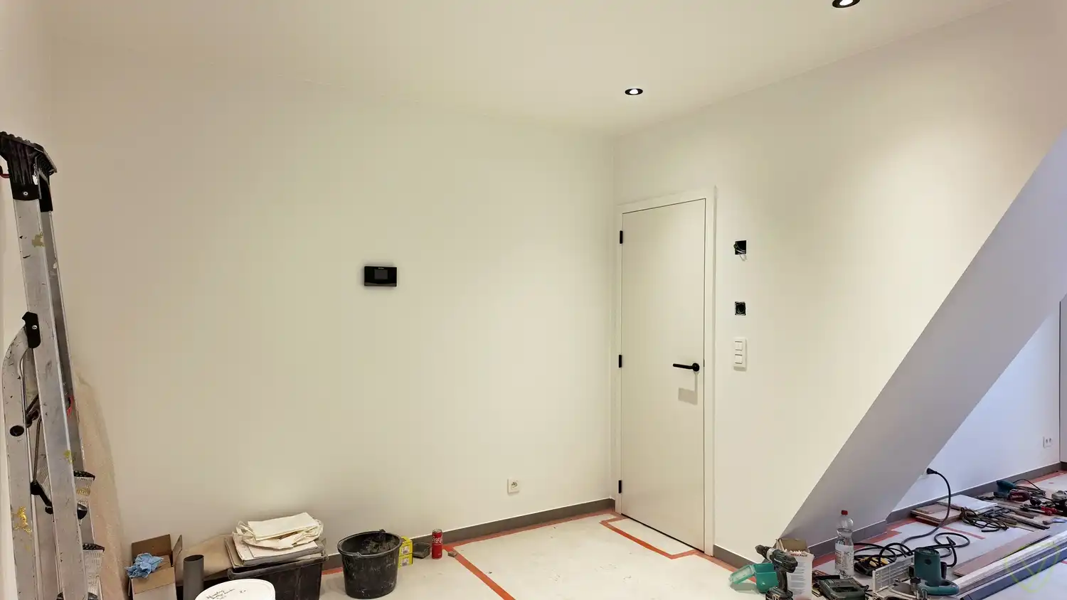 Instapklare en energiezuinige woning met stadstuin en garage te huur in Eeklo foto 2