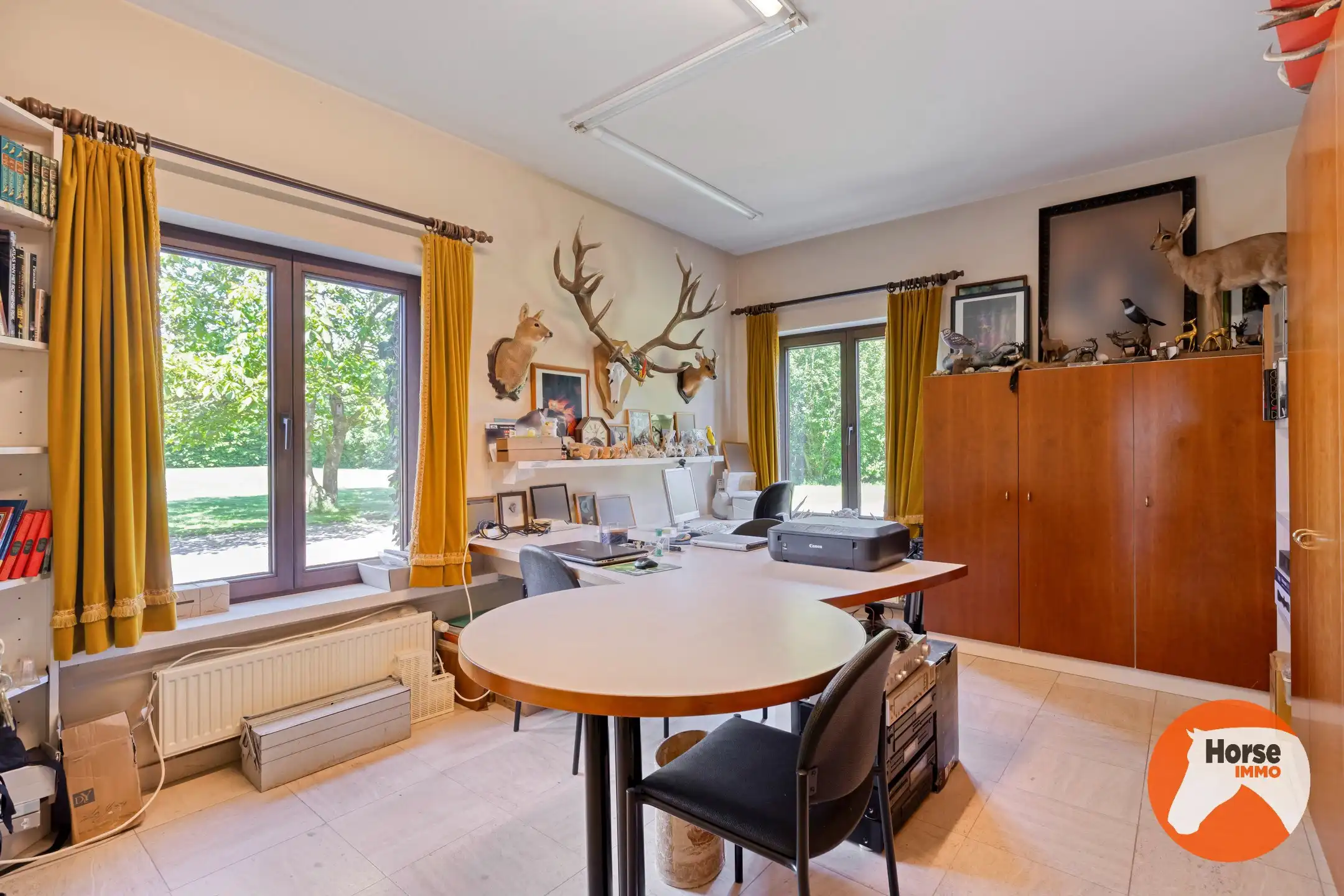 ROESELARE – Unieke villa met bijgebouwen op 4,7 ha foto 9