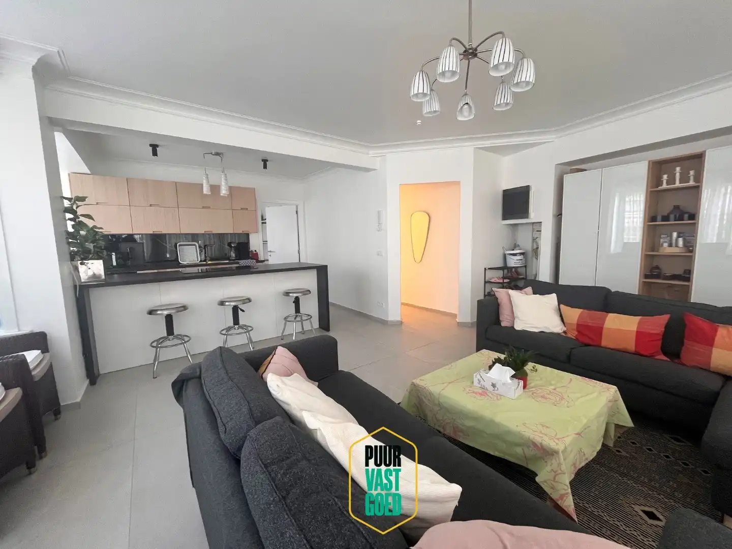 Comfortabel 1-slaapkamer-appartement op hoek van pleintje, foto 11