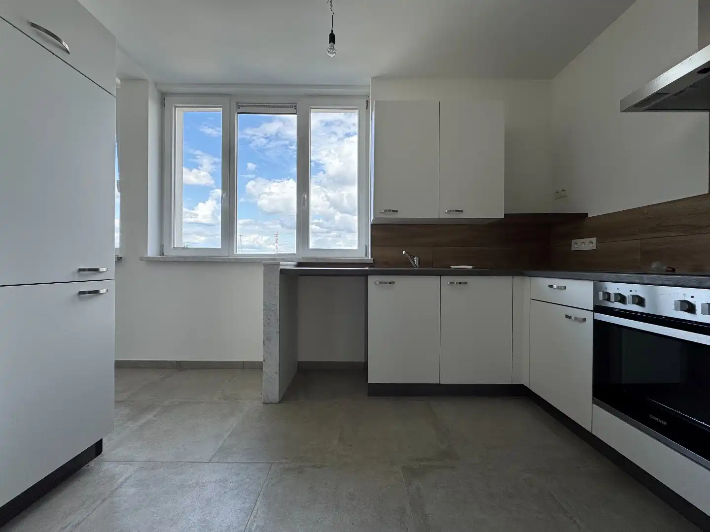 een appartement op VERD. 2. met garage foto 2