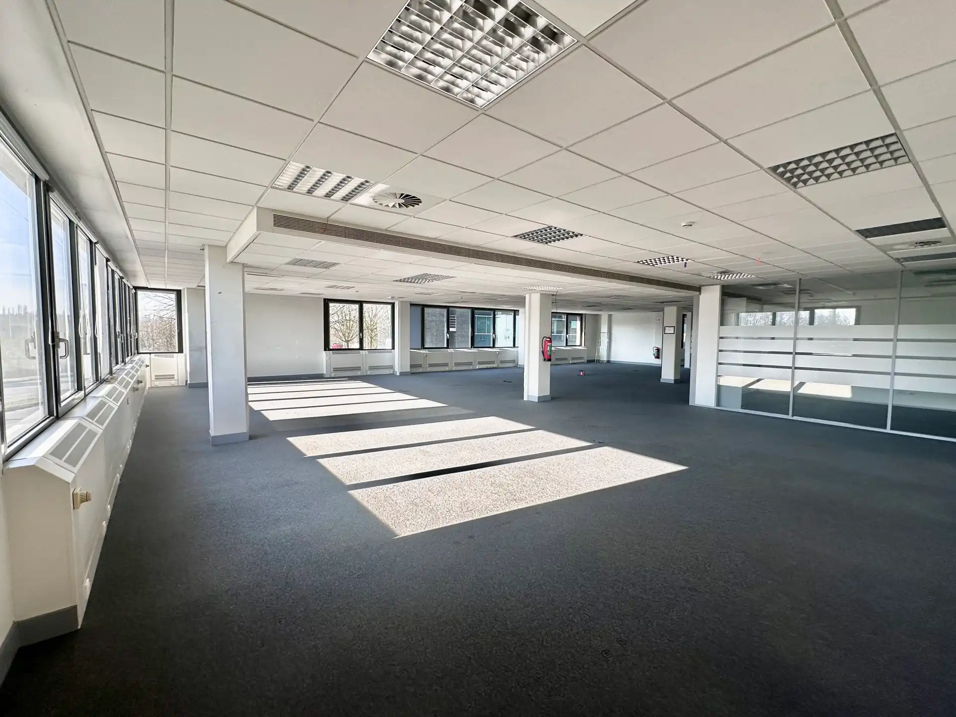 Kantoorruimte 1.154 m² te huur, Uitbreidingstraat Berchem   foto 4