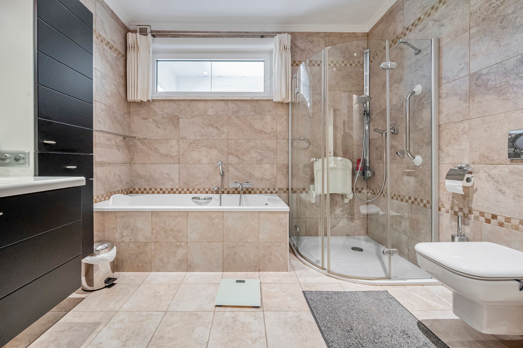 Knap appartement met 3 slaapkamers en 2 terrassen foto 11