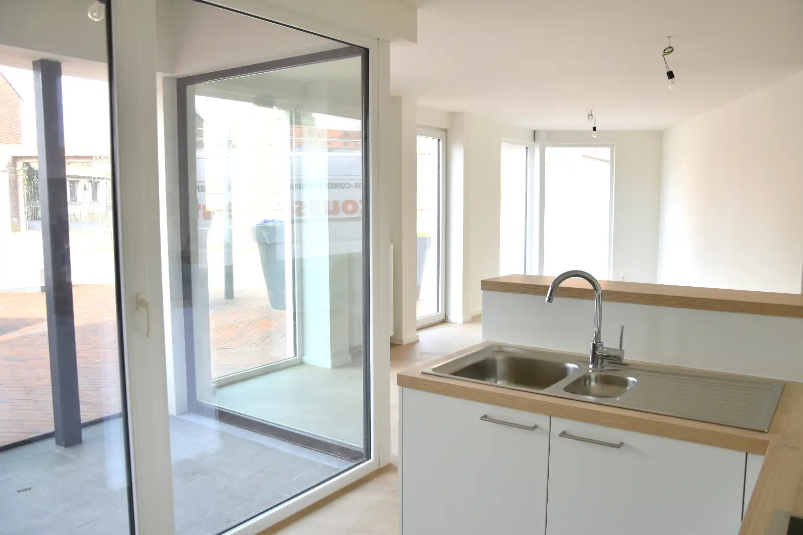 Nieuw gelijkvloers 2-slaapkamer appartement foto 7