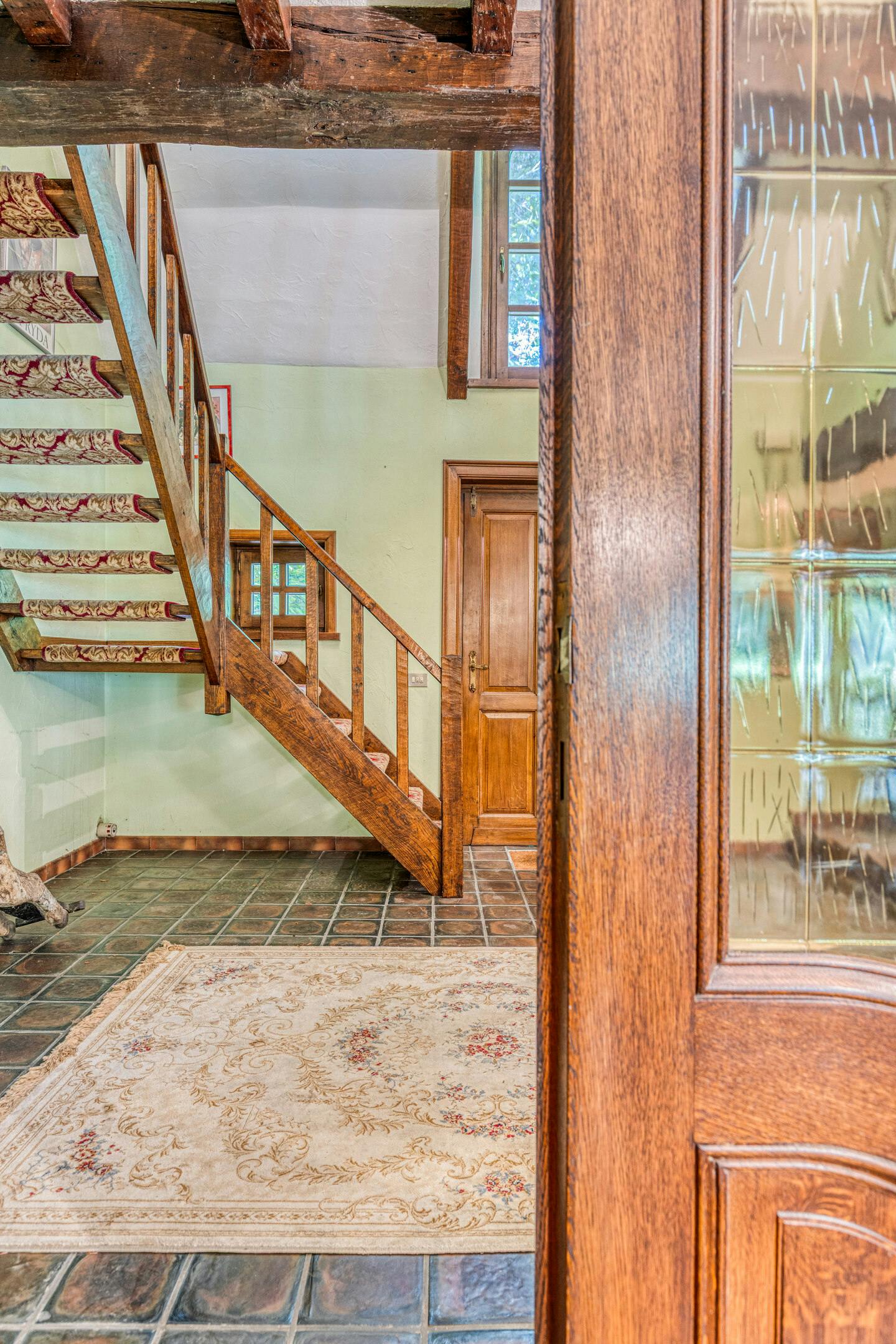 Karaktervolle villa met bijgebouw te koop in Schilde foto 5