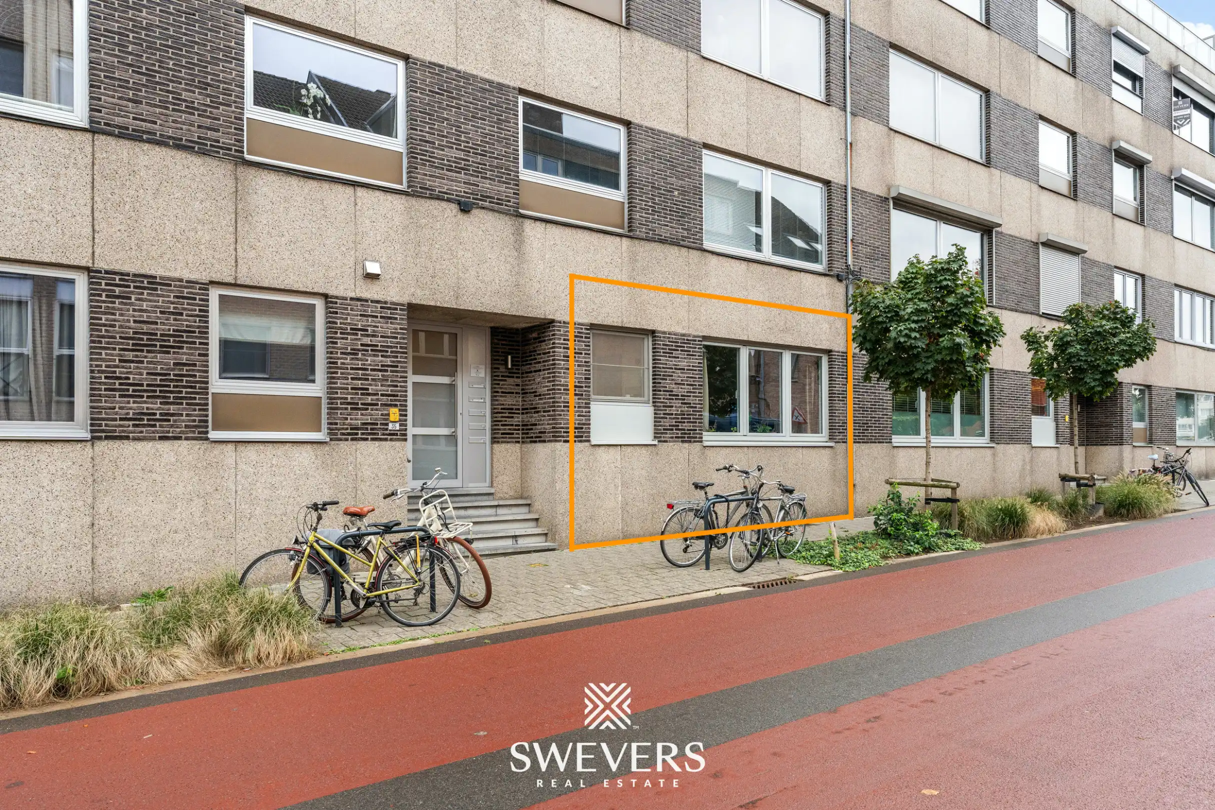 Gelijkvloers appartement met 2 slaapkamers, terras en garagebox in Hasselt foto 2