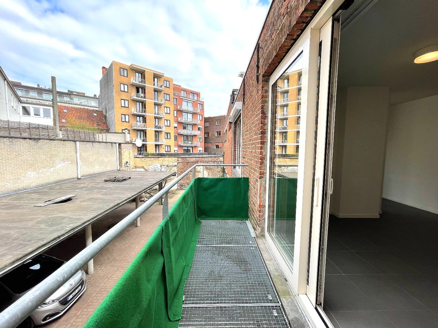 Mooi, gerenoveerd appartement met 1 slaapkamer en terras. foto 11