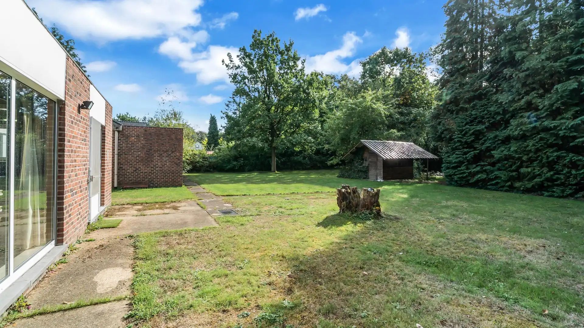 Unieke gelijkvloerse woning  (242 m²) op een uitzonderlijk groot perceel van 28a 17ca foto 24