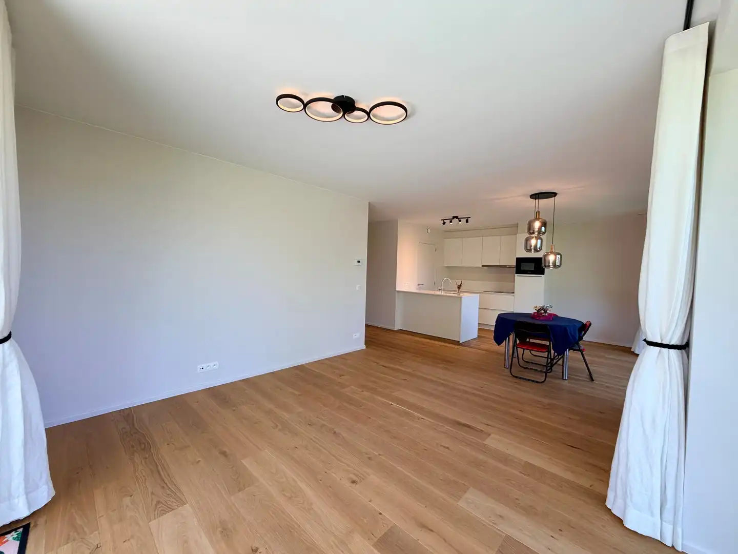 Modern appartement op toplocatie in Rumbeke! foto 3
