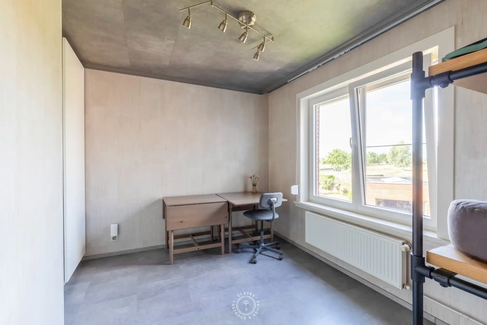 Halfopen bebouwing met een prachtig uitzicht foto 15