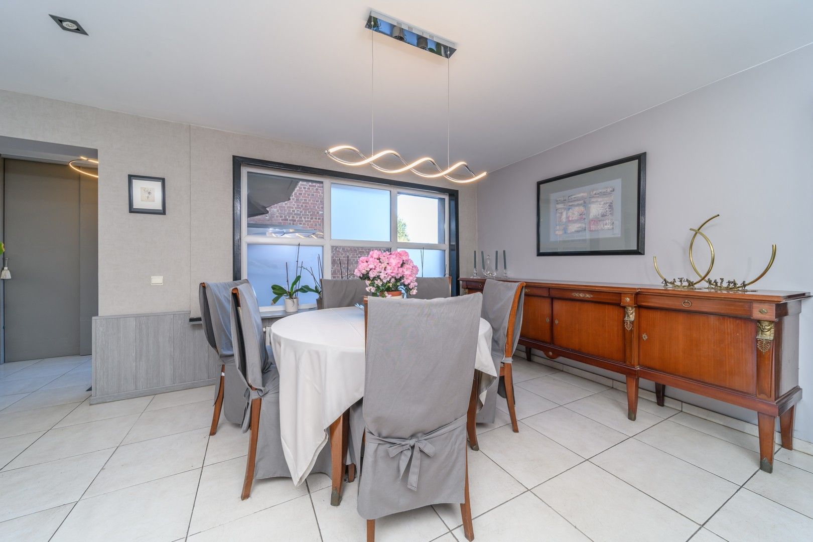 Ruime en gezellige gezinswoning met 4 slaapkamers te Hofstade foto 5