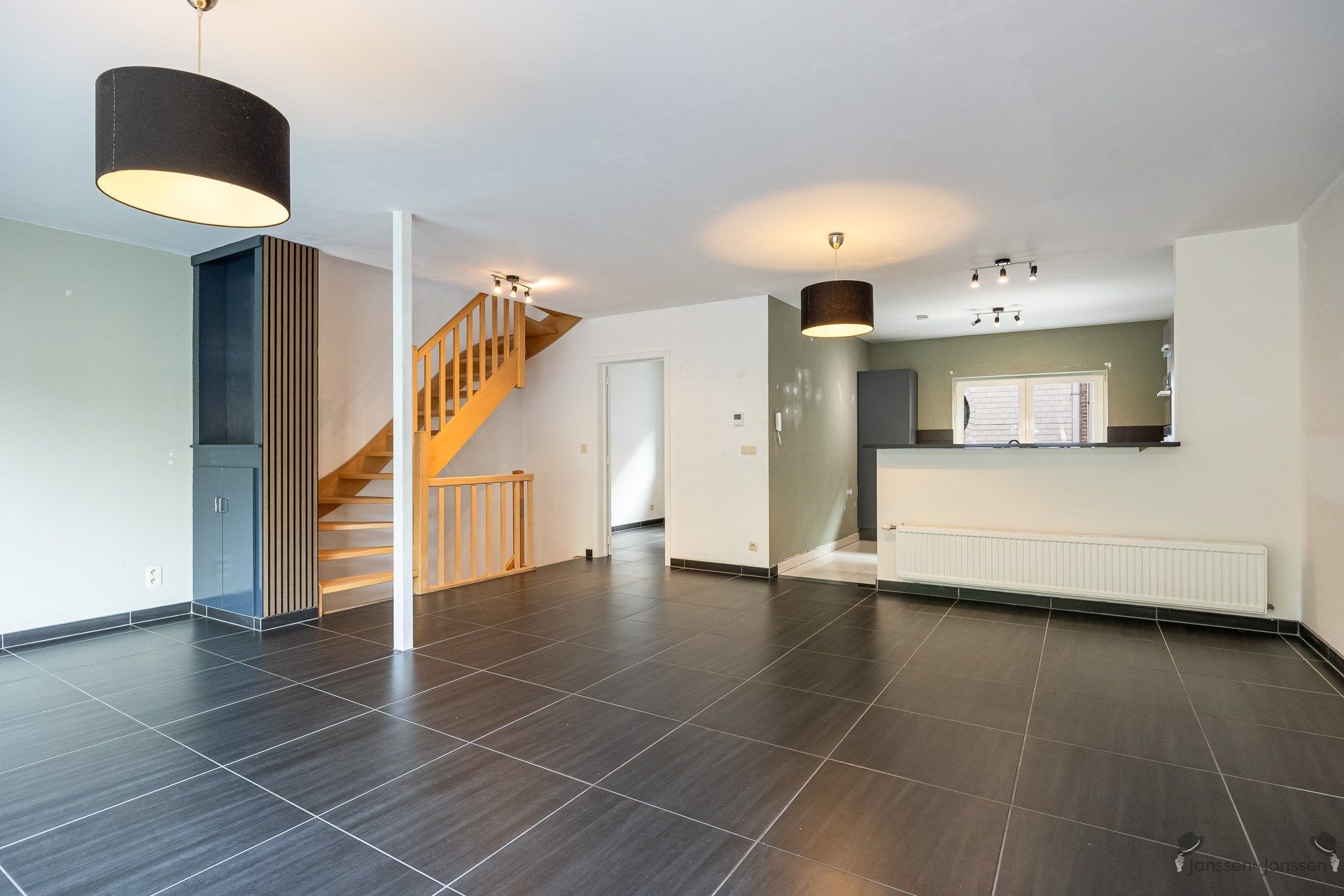 Energiezuinige woning met gezellige tuin foto 4