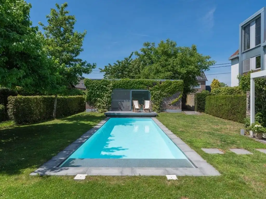 Unieke karakterhoeve met loftsfeer, design, verwarmd zwembad & poolhouse foto 8