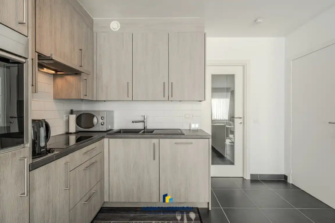 Lichtrijk 1-slpk appartement nabij de Grote Markt foto 7