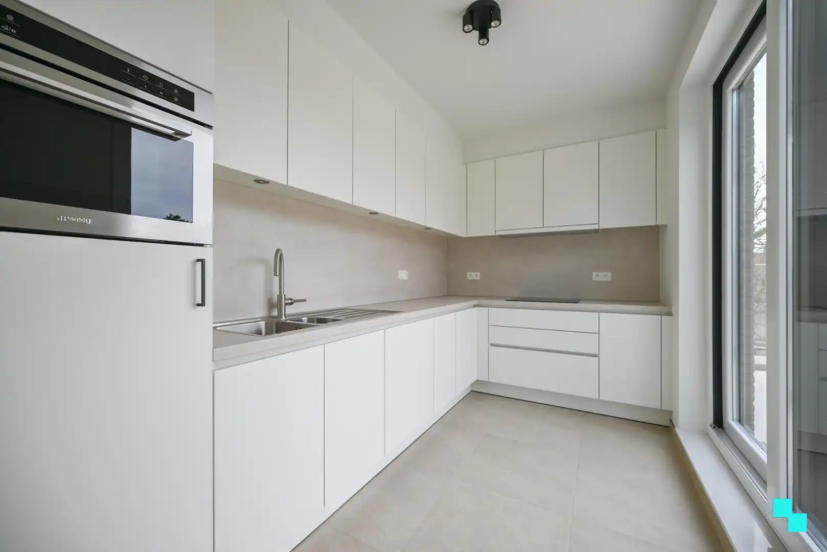 Energiezuinig penthouse met zonneterras te Izegem foto 13