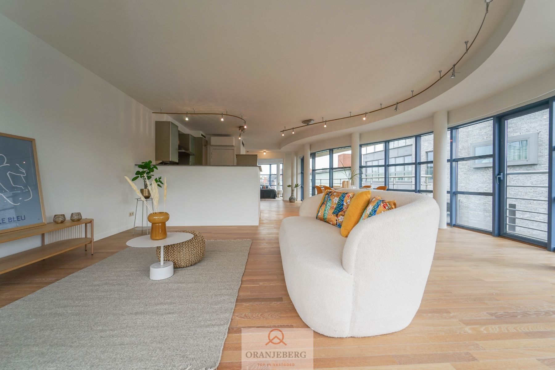 Lichtrijk en ruim appartement (102 m²) met zicht op het Zuidpark, Sint-Pietersabdij, Boekentoren foto 8