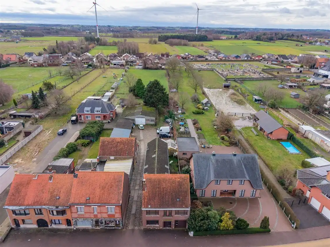 Woning met 3slk, tuintje en werkhuis foto 33