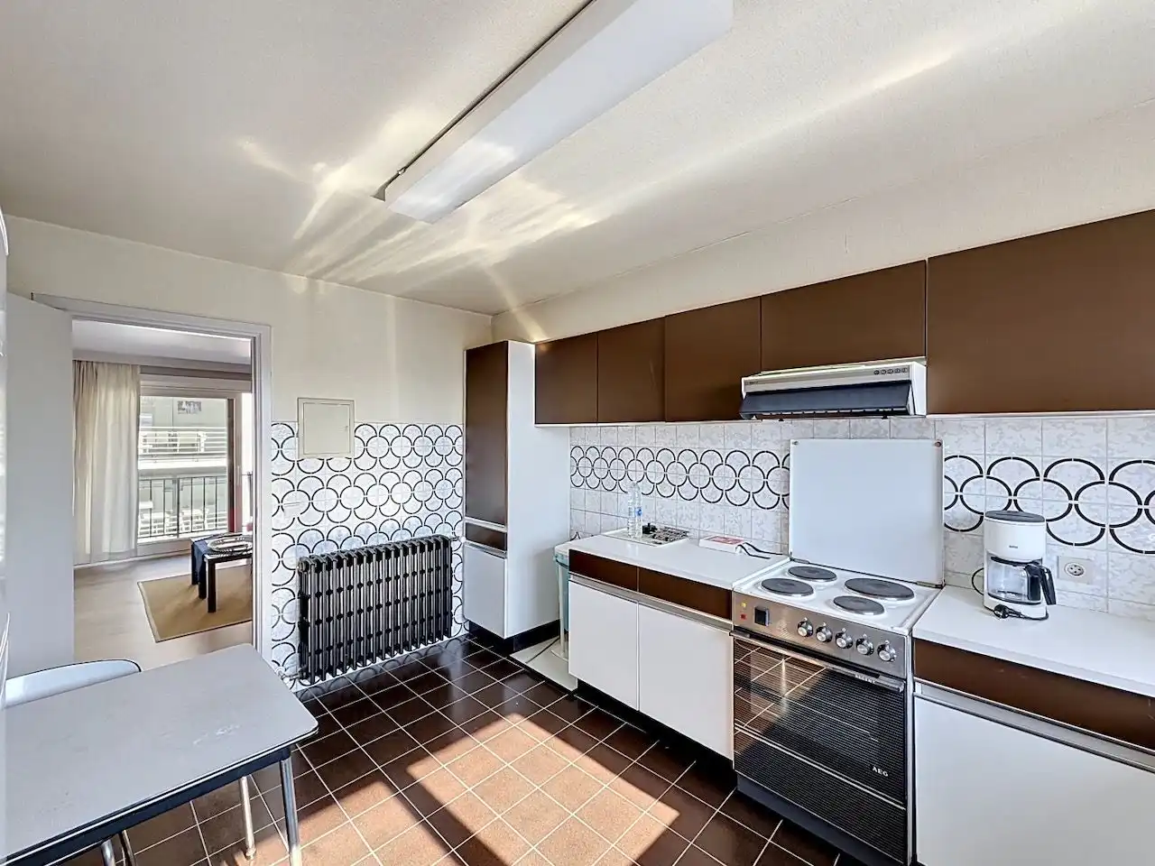 Bijzonder ruim en lichtrijk appartement op een boogscheut van de Zeedijk & Graaf d'Ursellaan foto 12