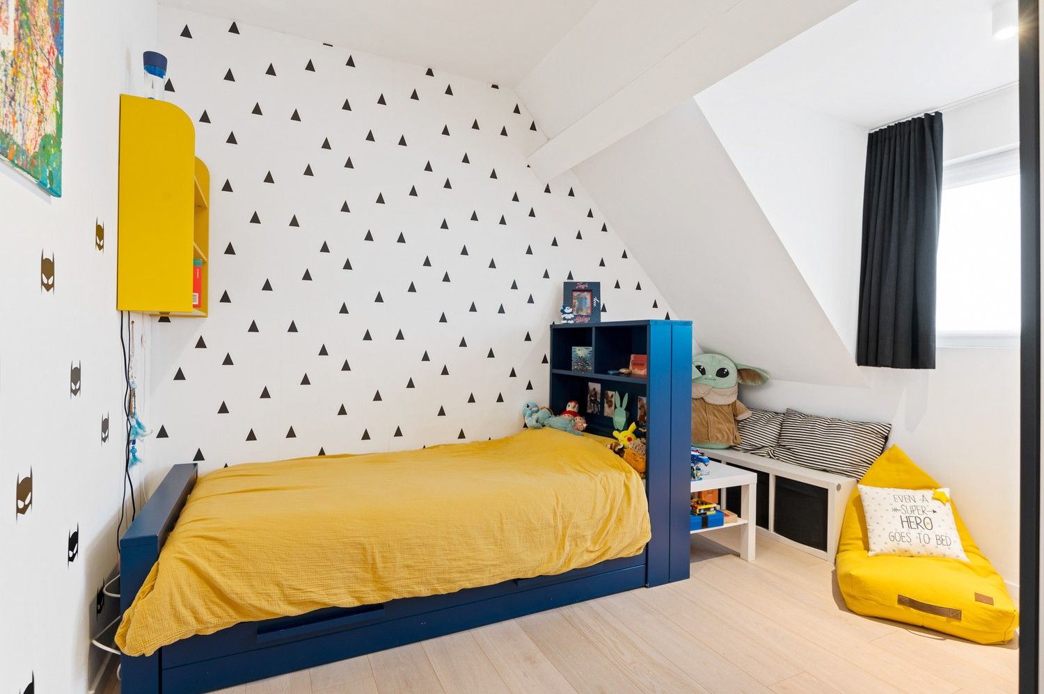 Instapklare, volledig gerenoveerde woning met uitstekende ligging in Schoten foto 13