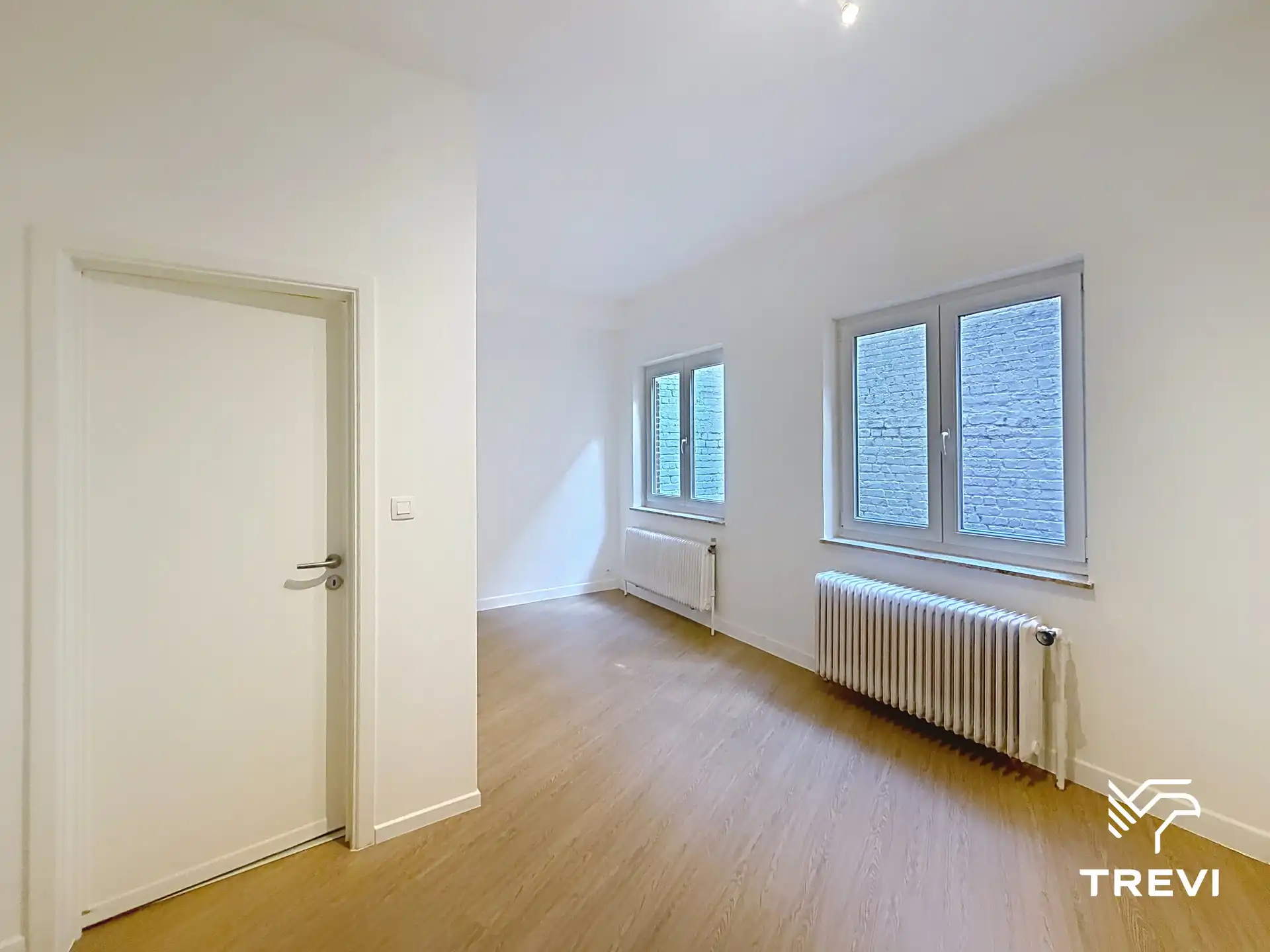 ANDERLECHT – Schitterend gerenoveerd 1-slaapkamerappartement foto 10