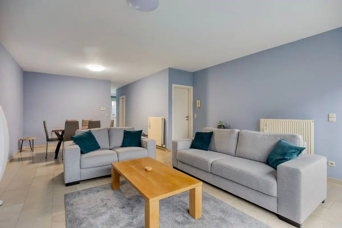 Instapklaar duplex Appartement Maasmechelen met 2 slpkamers foto 3