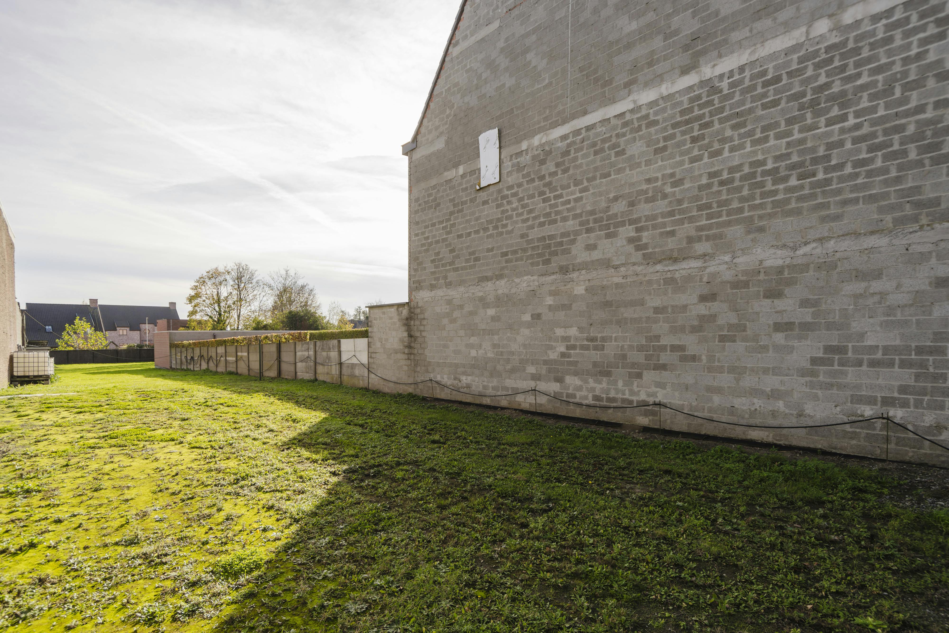 Bouwgrond (1062m²) te koop in Wevelgem! foto 4