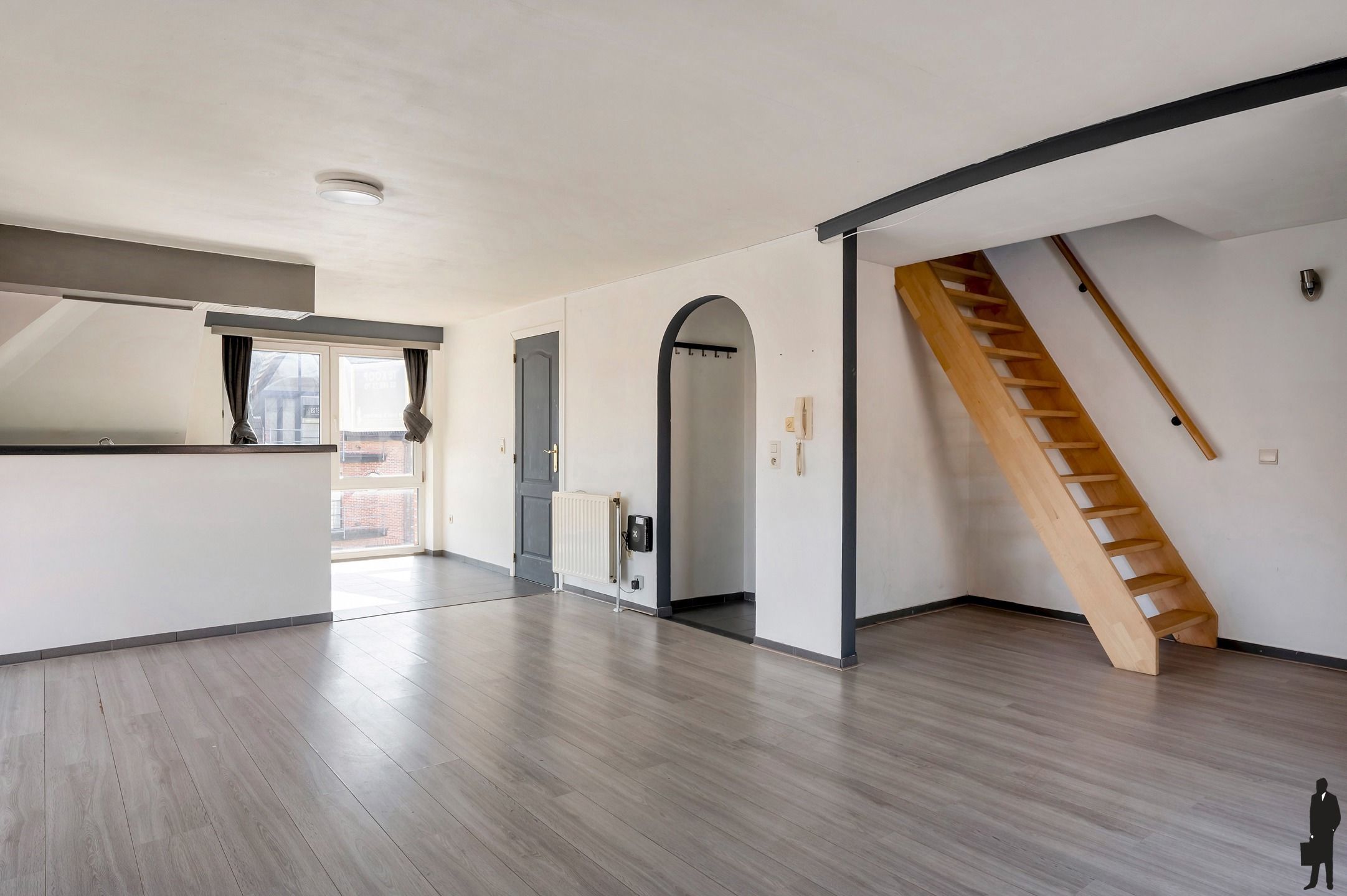 Appartement met XL terras en parking! foto 6