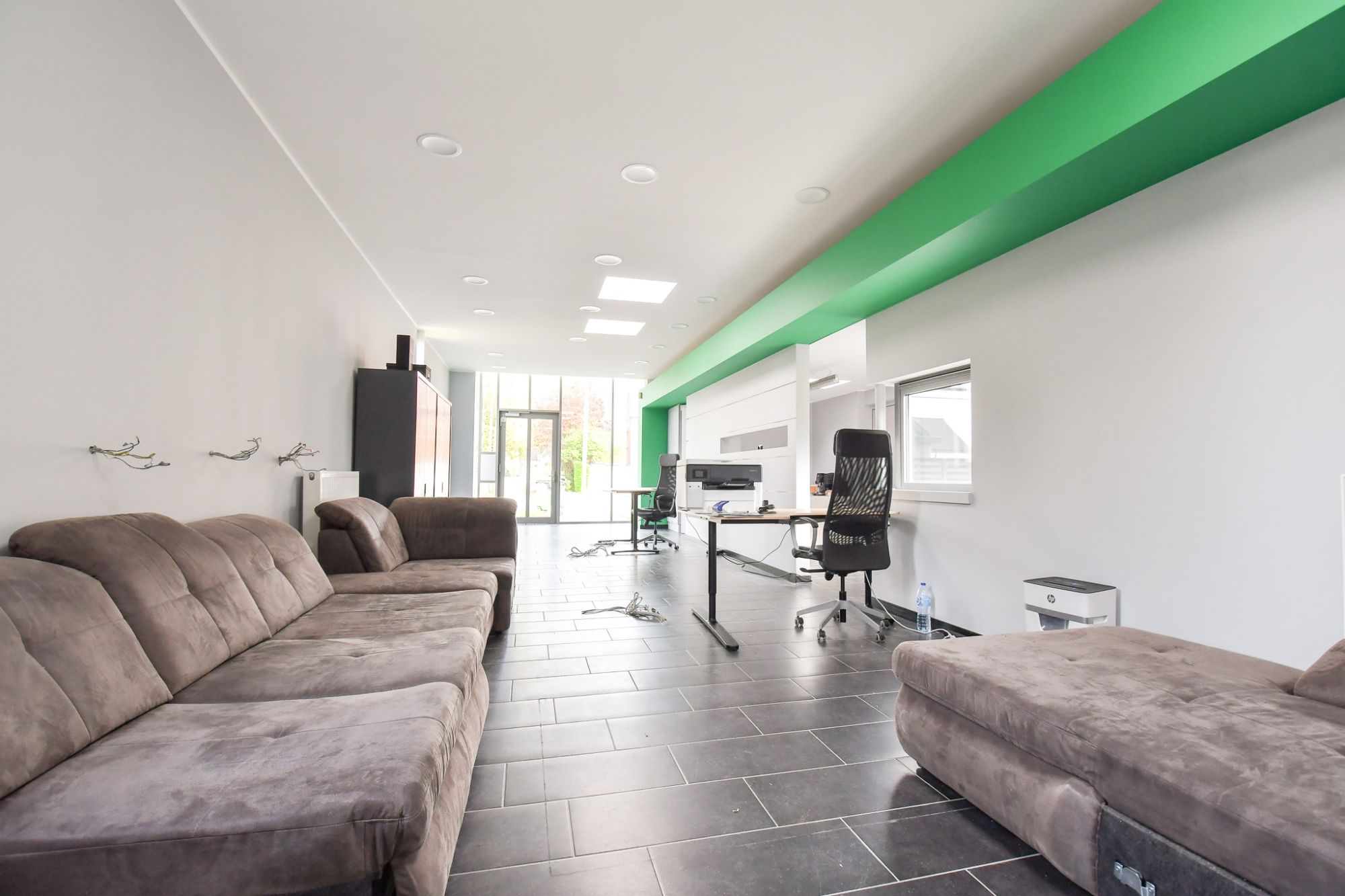 | OPENHUISMOMENT ZATERDAG 03/05 - 13u - 15u | RUIME woning met handelsruimte in het centrum van Bellem foto 9