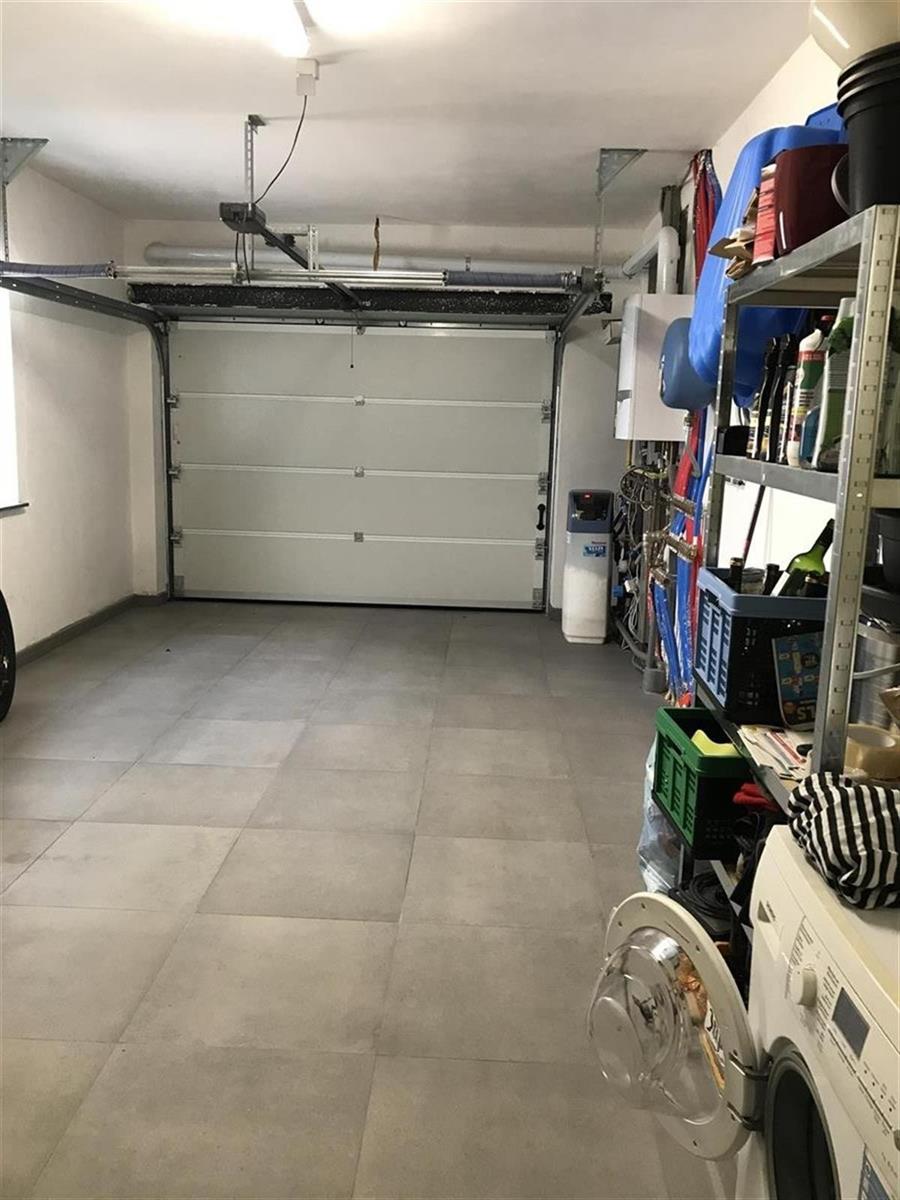 HOB - 4 Slpks - Grote tuin en garage foto 14