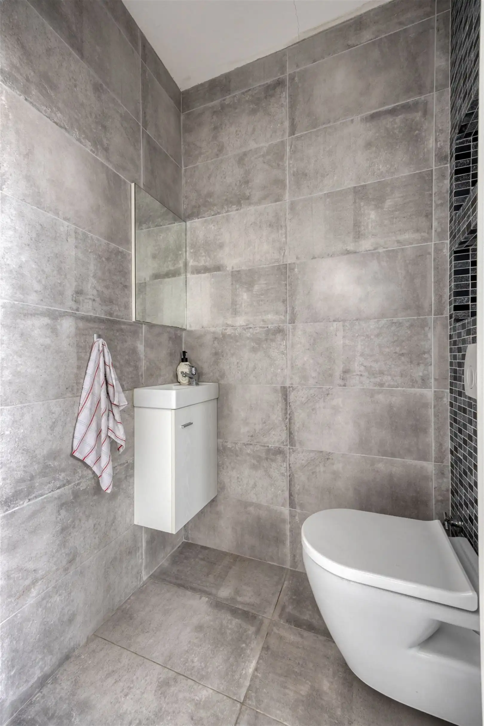 TE KOOP: Halfopen bebouwing met 3 slaapkamers te Zolder! foto 16