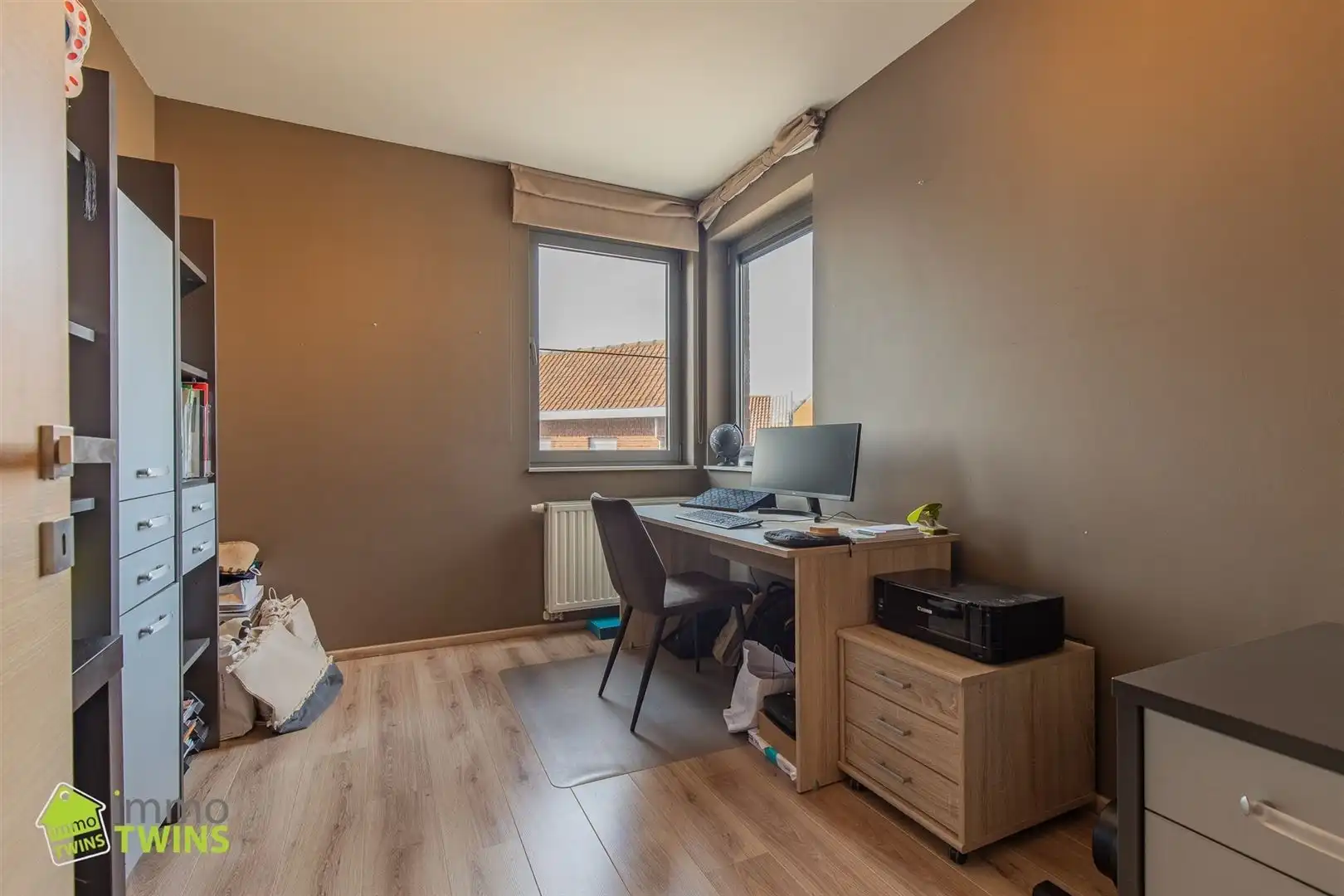 Instapklaar appartement met terras te Moerzeke foto 10