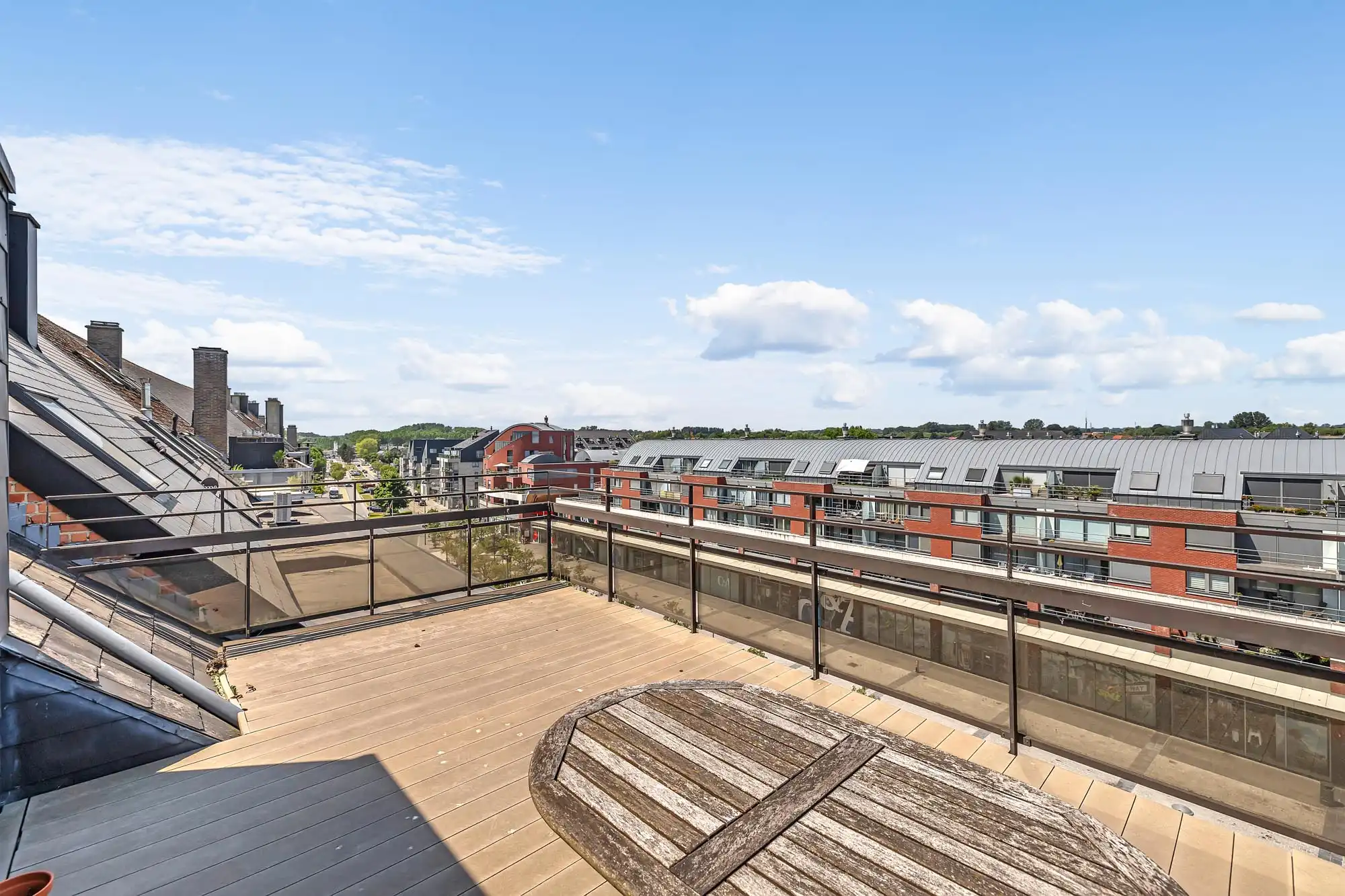 Gerenoveerd penthouse met 2 ruime terrassen in centrum foto 17