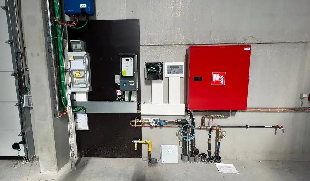 Recent magazijn te huur in industriepark De Nest te Evergem foto 12