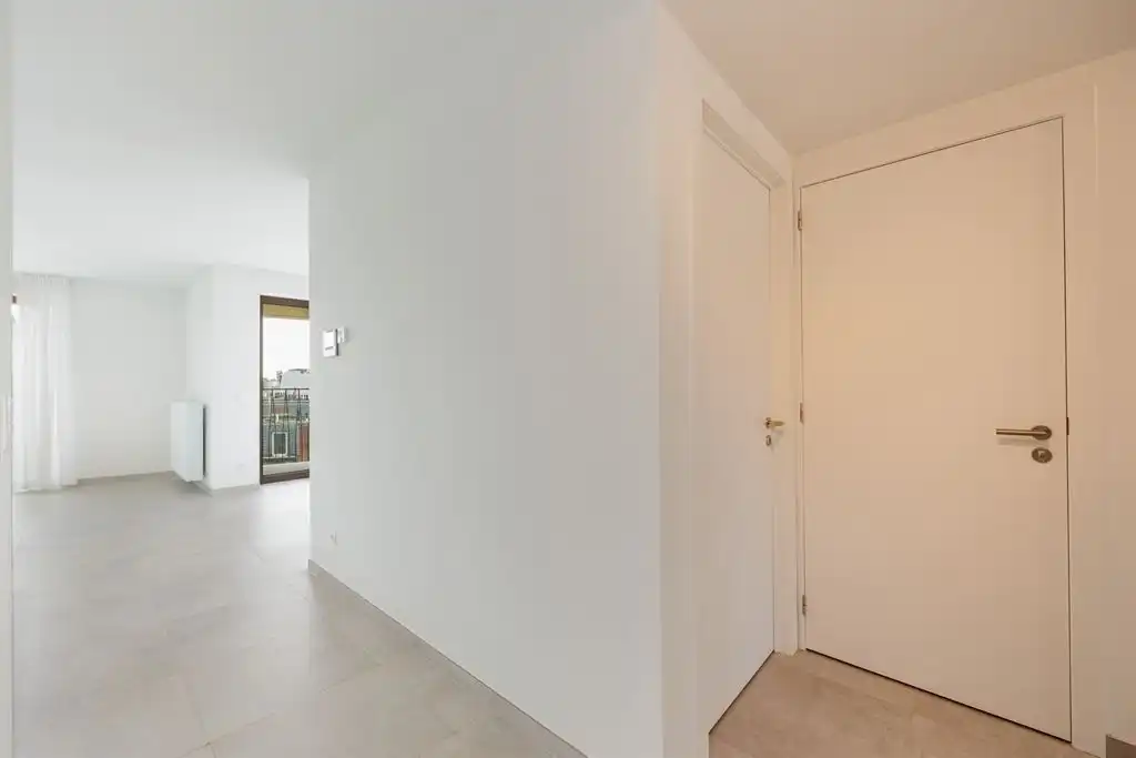 Nieuwbouwappartement met luxe terras foto 11