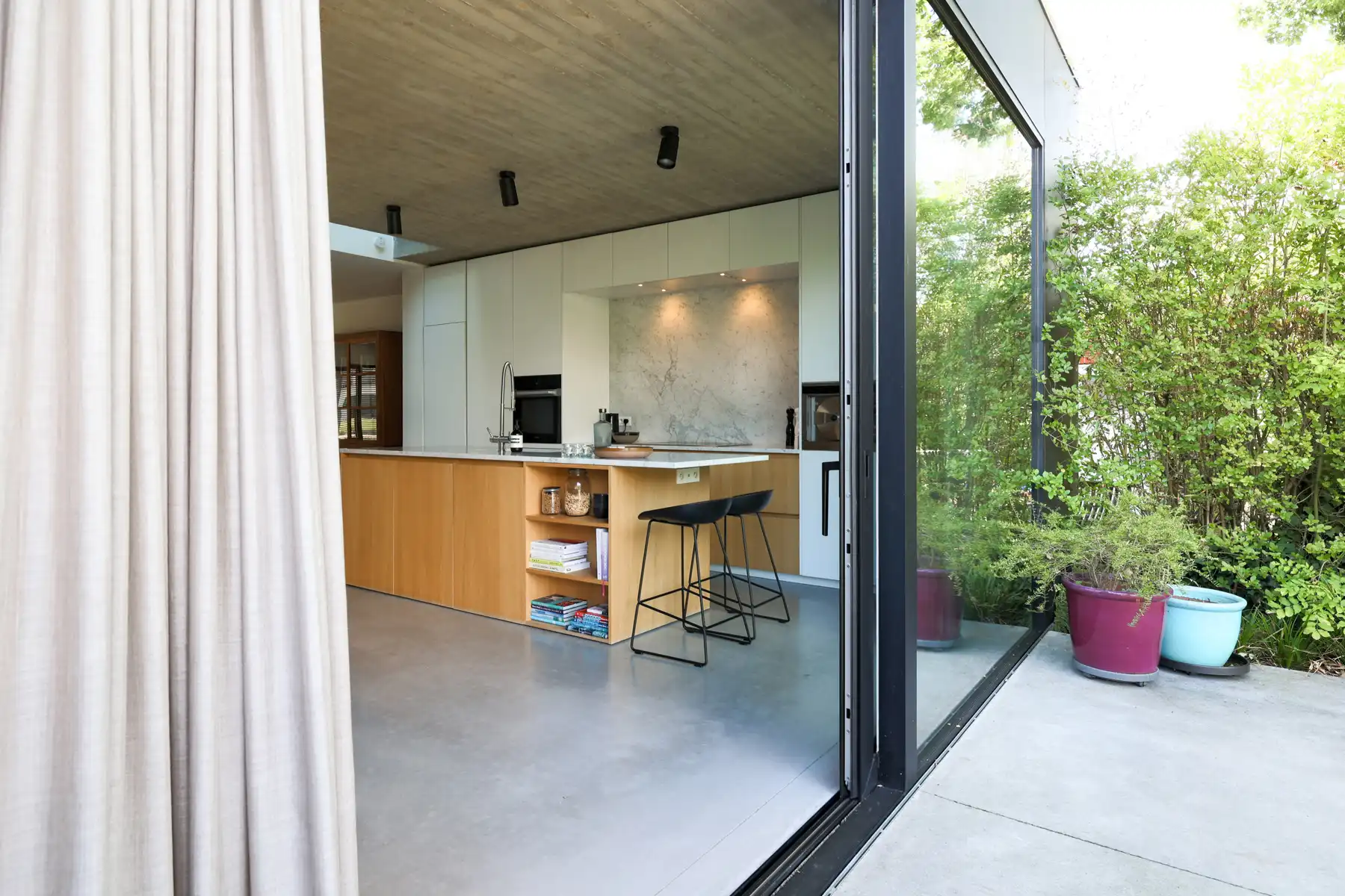 Prachtig gerenoveerde halfopen woning te Elsdonk foto 9