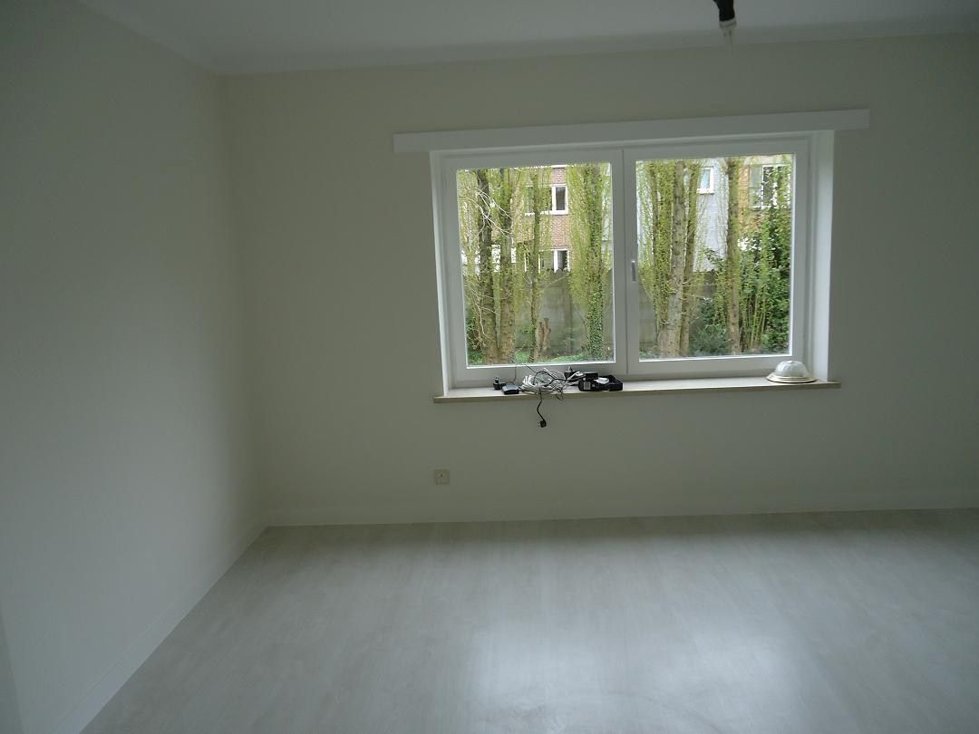 Gelijkvloers appartement met tuintje foto 4
