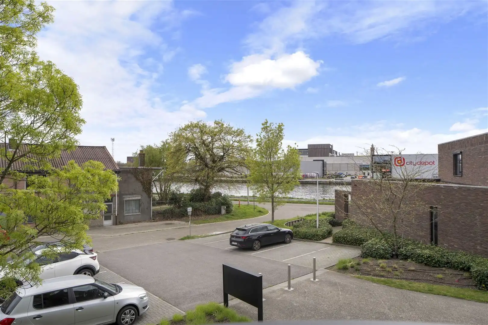 TE KOOP: Modern 1-slaapkamerappartement met zuidgericht terras te Hasselt! foto 14
