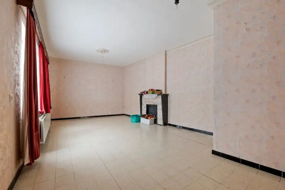 TE RENOVEREN WONING MET TUIN IN HEERS foto 12