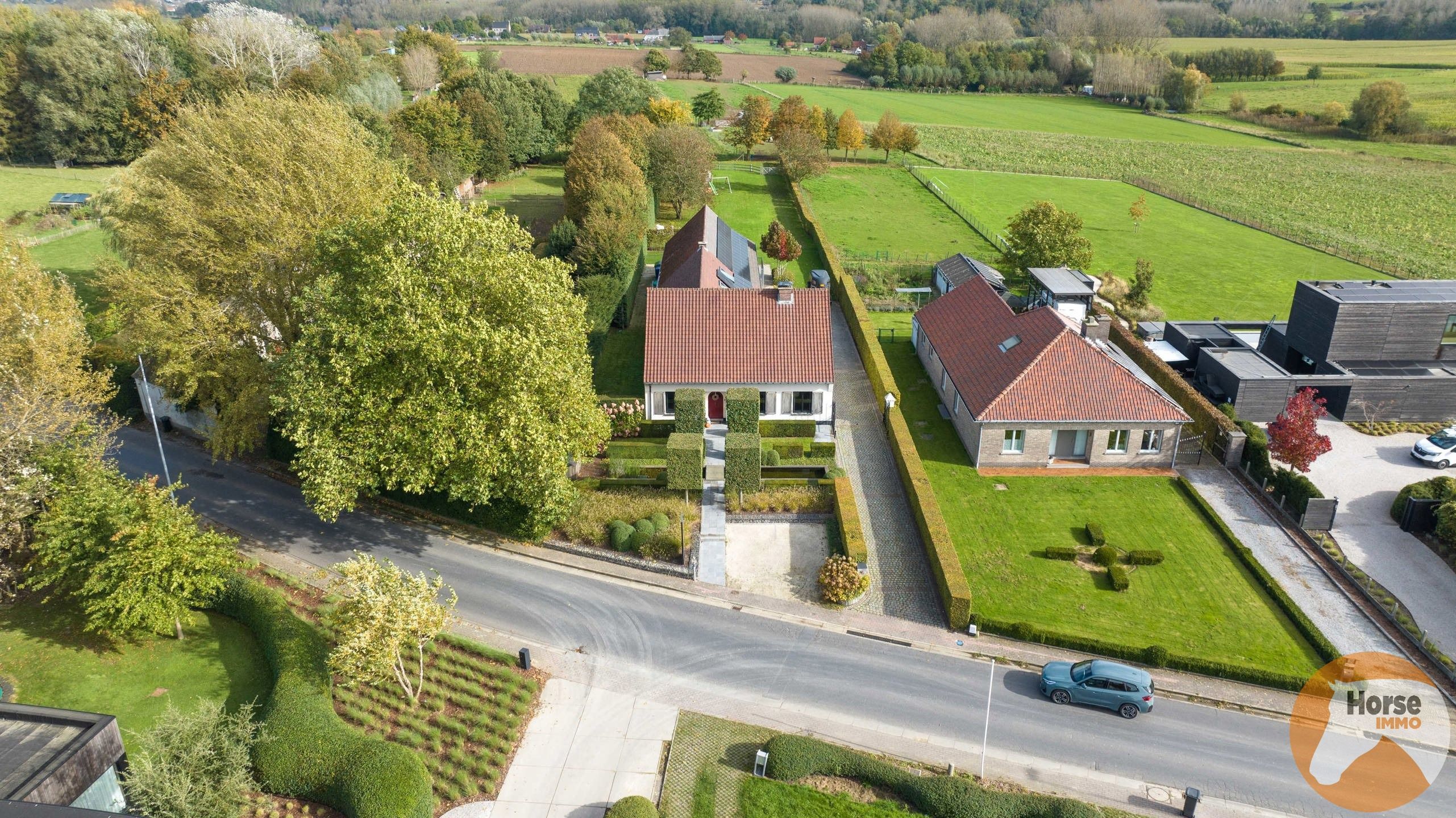 ZOTTEGEM - Instapklare ruime charmewoning op 1HA  foto 3