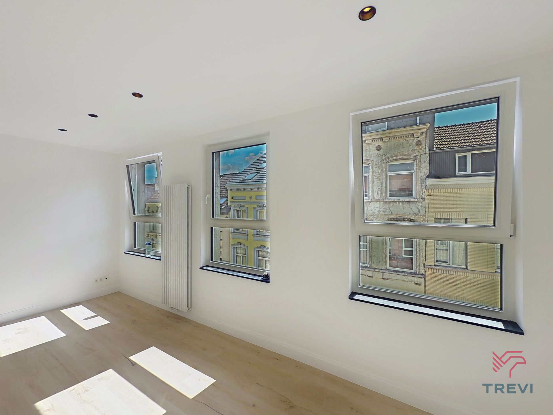 Gerenoveerd 1 slaapkamer appartement voor 1e bewoning! foto 7
