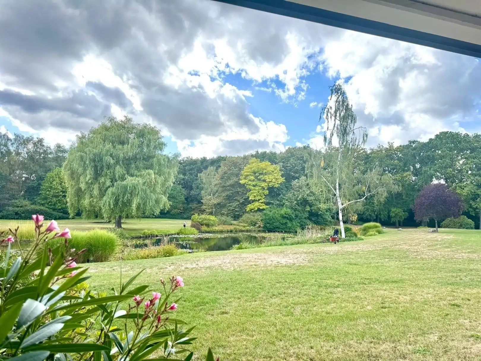 Exclusief gelijkvloersappartement met terrassen in villapark De List foto 25