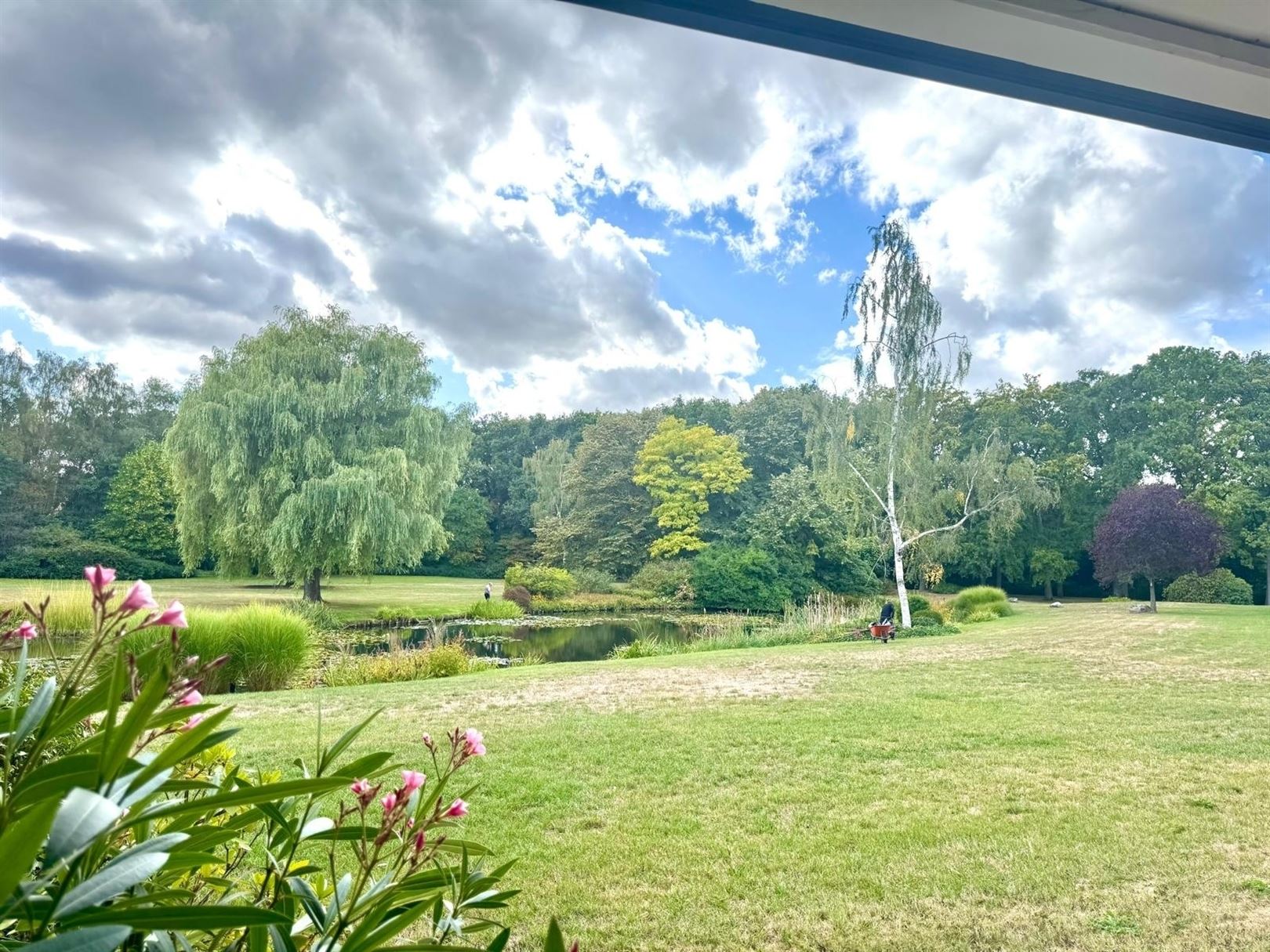 Exclusief gelijkvloersappartement met terrassen in villapark De List foto 25