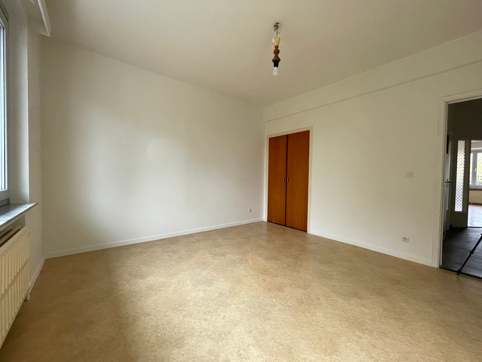 Ruim appartement 2 kamers en garage foto 7